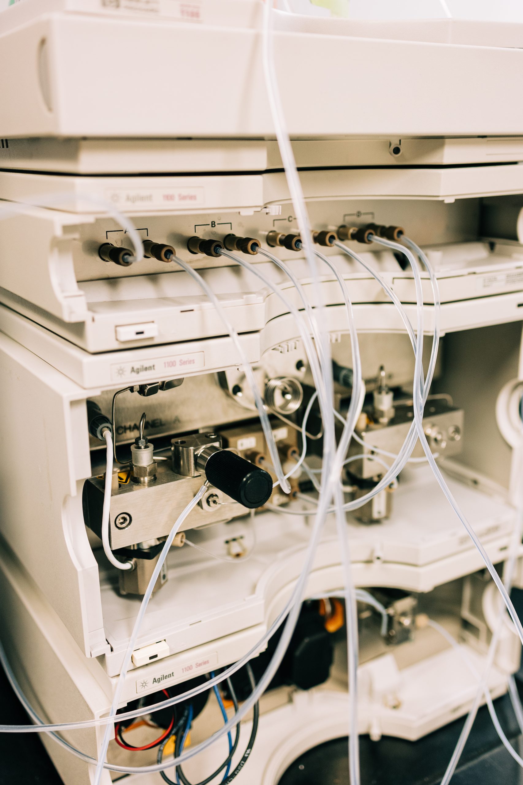 Refurbished Agilent 1100 HPLC