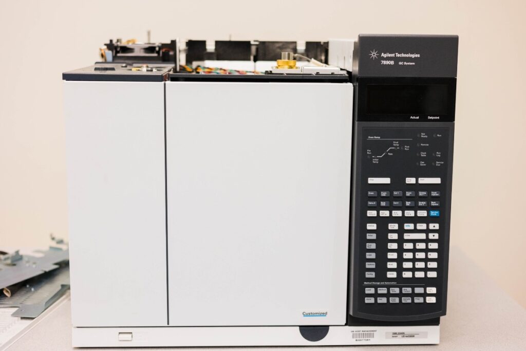 Agilent 7890 GC system.